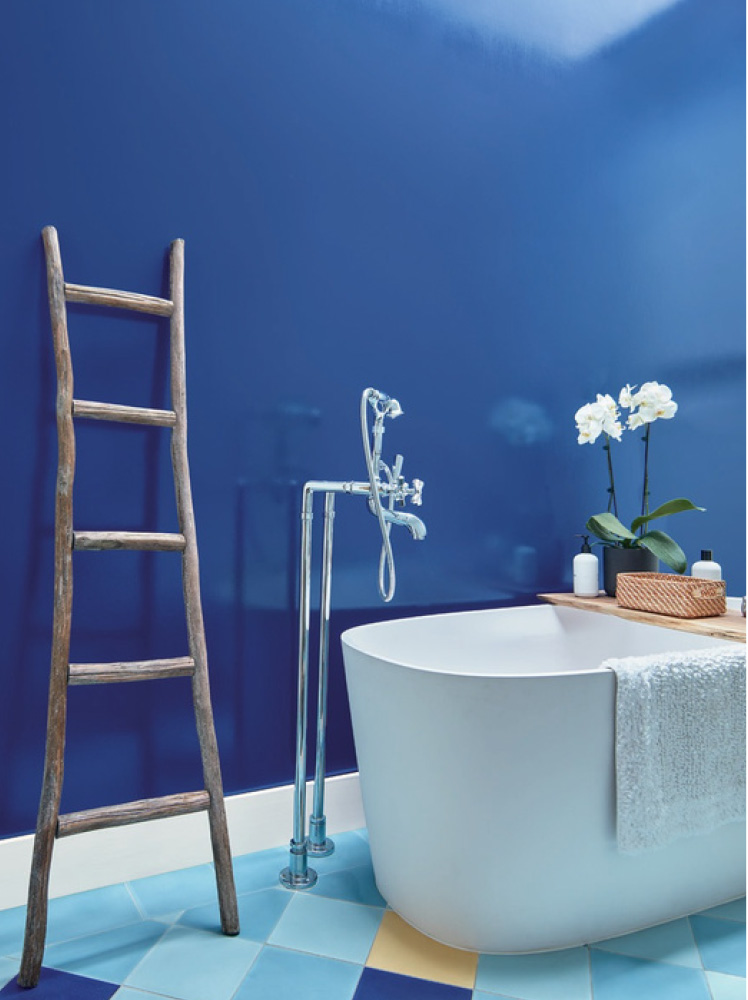 starry-night-blue-badezimmer